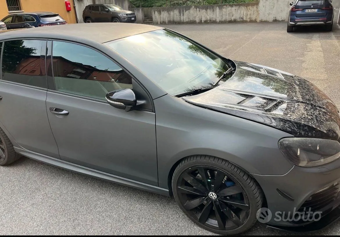 Volkswagen Golf R