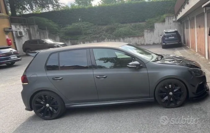 Volkswagen Golf R 2011 photo 5