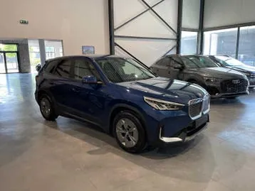 BMW Ix1 2024 photo 2