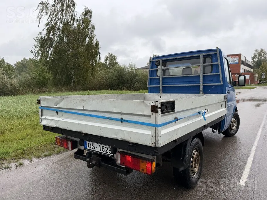 Mercedes-Benz Sprinter 2001 photo 4