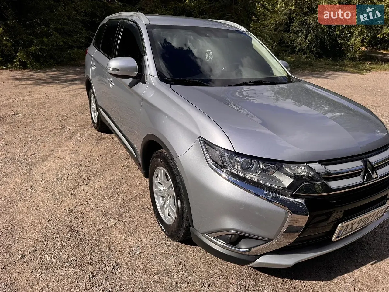 Mitsubishi Outlander 2015 photo 5