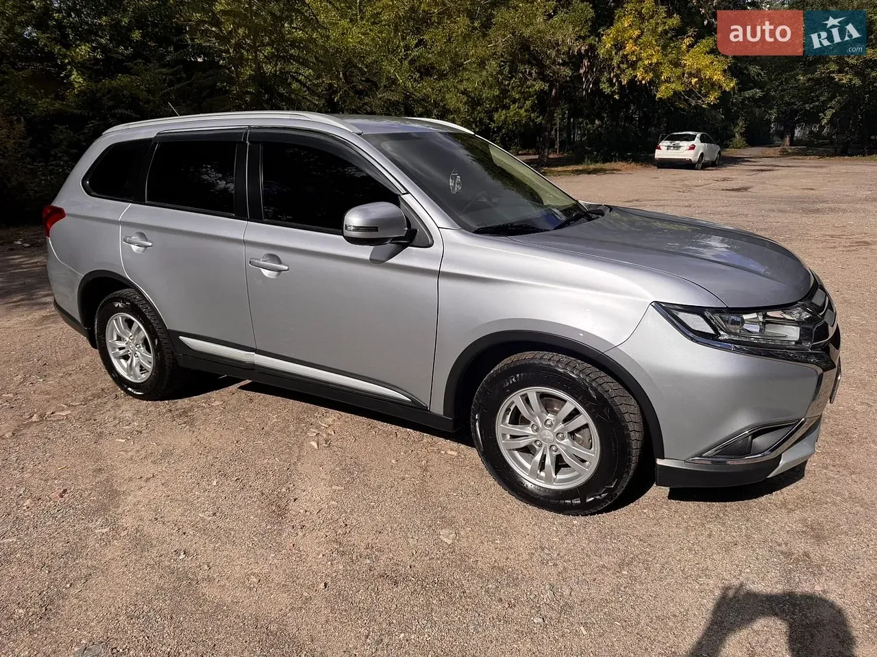 Mitsubishi Outlander 2015 photo 3