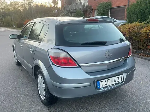 Opel Astra 2007 photo 4