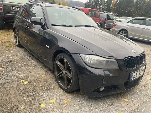 BMW 318D 2011 photo 5