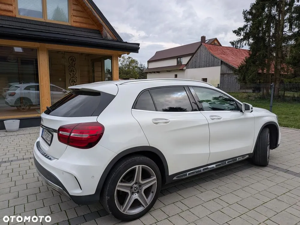 Mercedes-Benz Gla 2018 photo 2