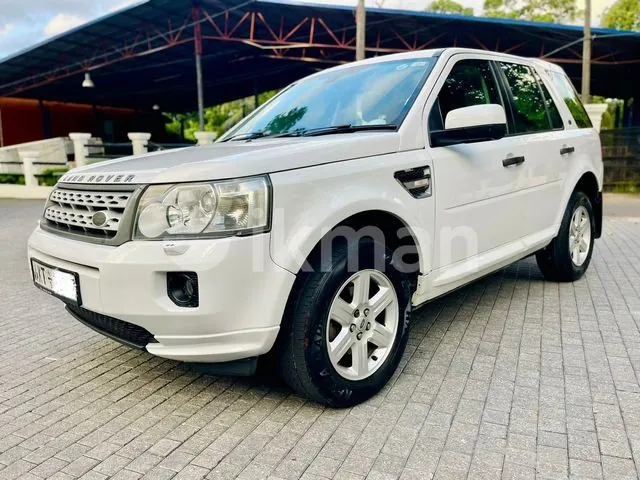 Land Rover Freelander 2012 photo 2