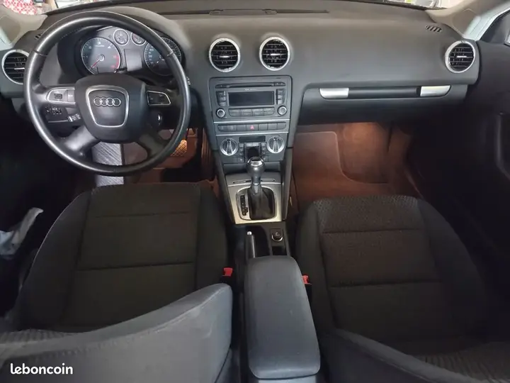 Audi A3 2013 photo 2