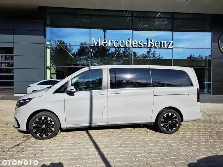 Mercedes-Benz Class V 2026 photo 4