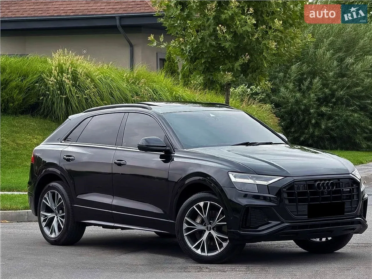 Audi Q8 2021 photo 3