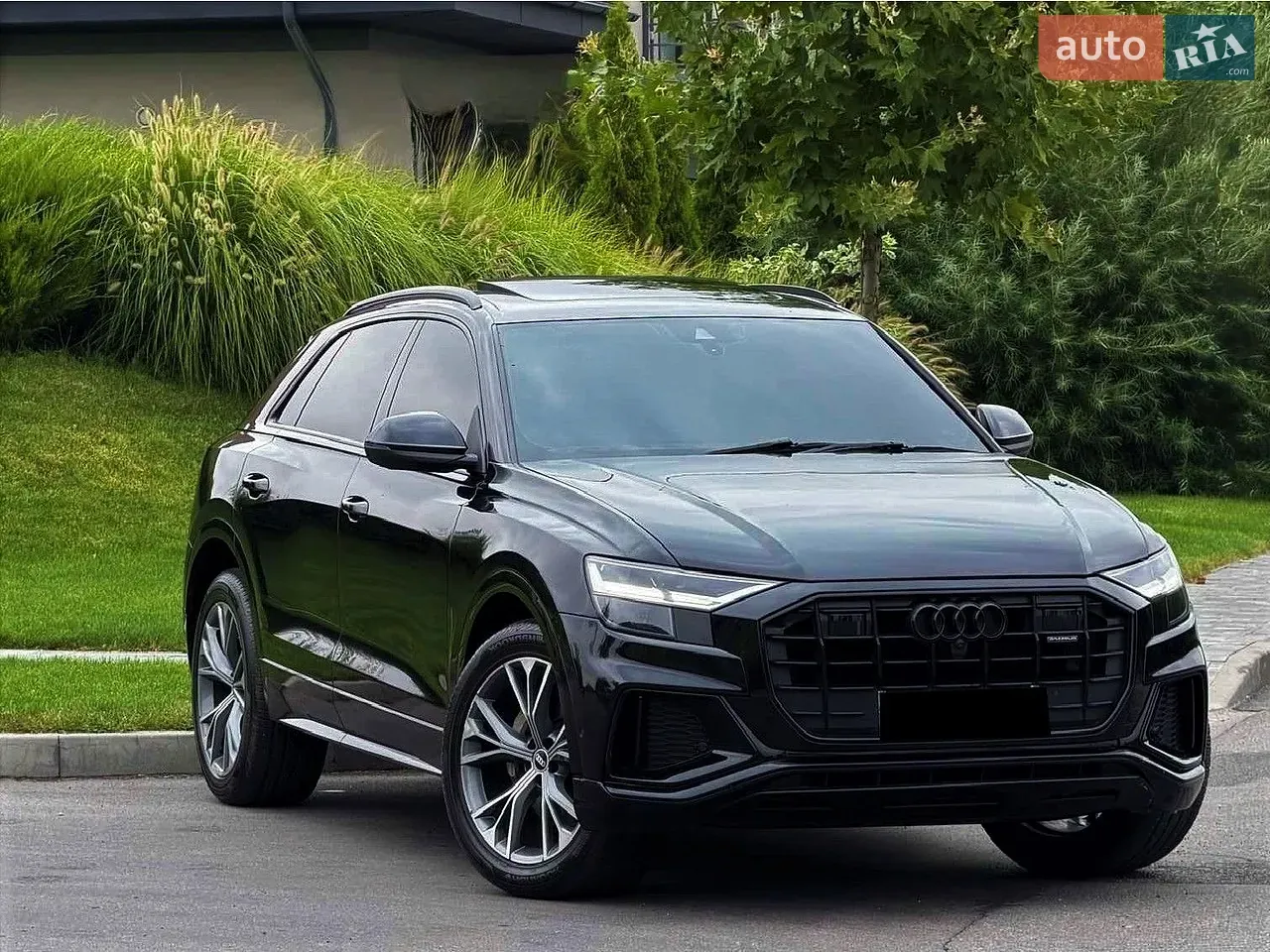 Audi Q8 2021 photo 5