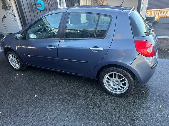 Renault Clio Iii 2007 photo 3