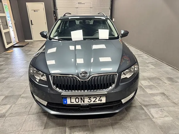Skoda Octavia 2016 photo 2