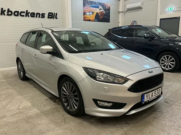 Ford Focus 2017 photo 2