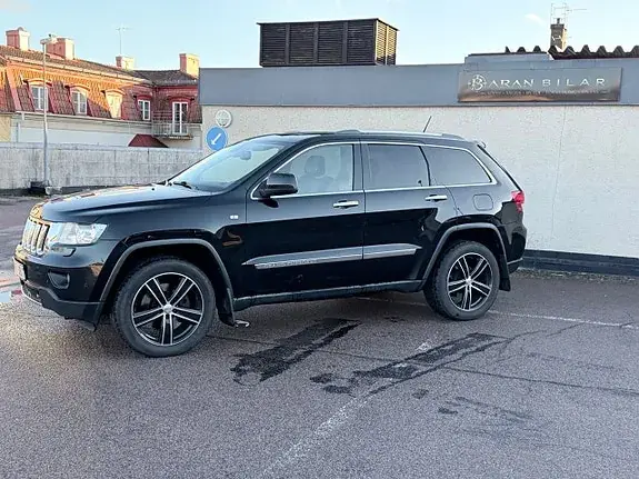 Jeep Grand Cherokee 2011 photo 4