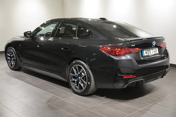 BMW I4 2025 photo 3