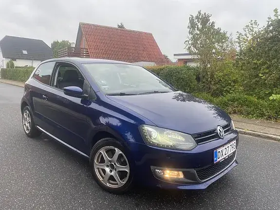 Volkswagen Polo 2011 photo 2