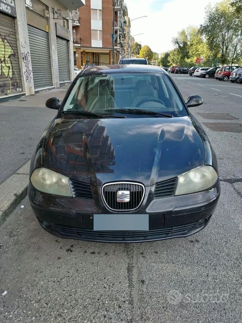 Seat Cordoba 2003 photo 2