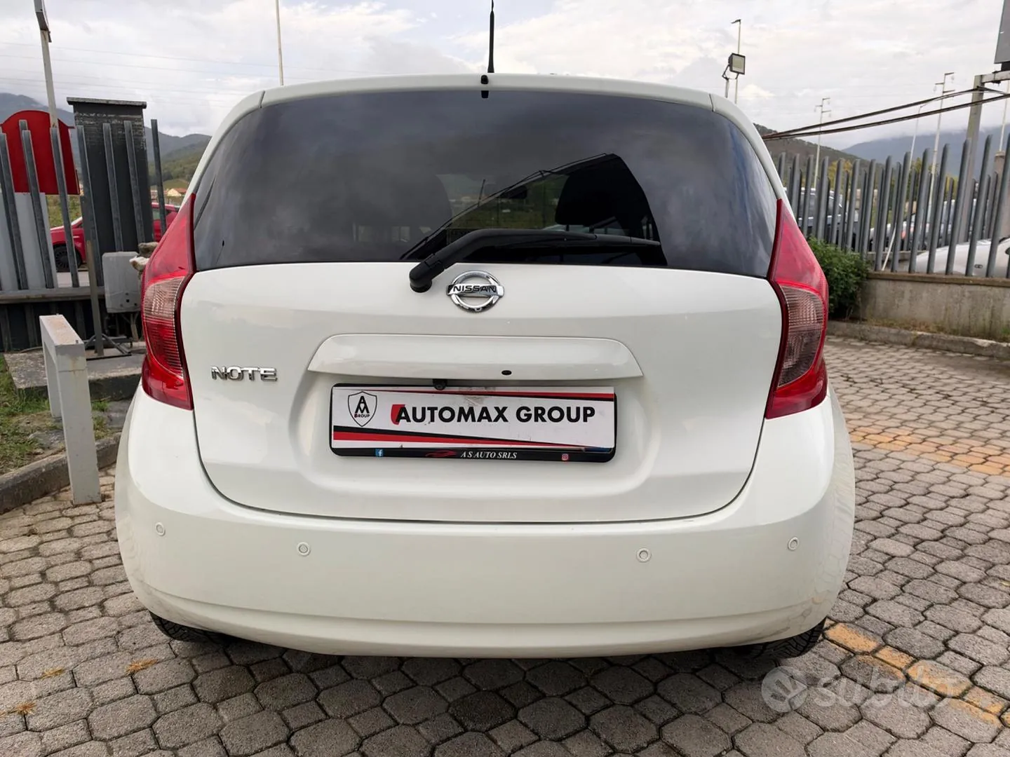 Nissan Note 2016 photo 4