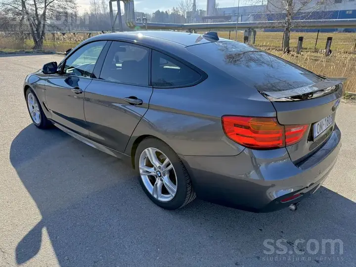 BMW 318 2015 photo 4