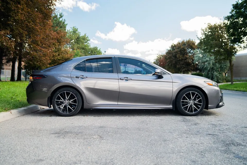 Toyota Camry 2024 photo 4