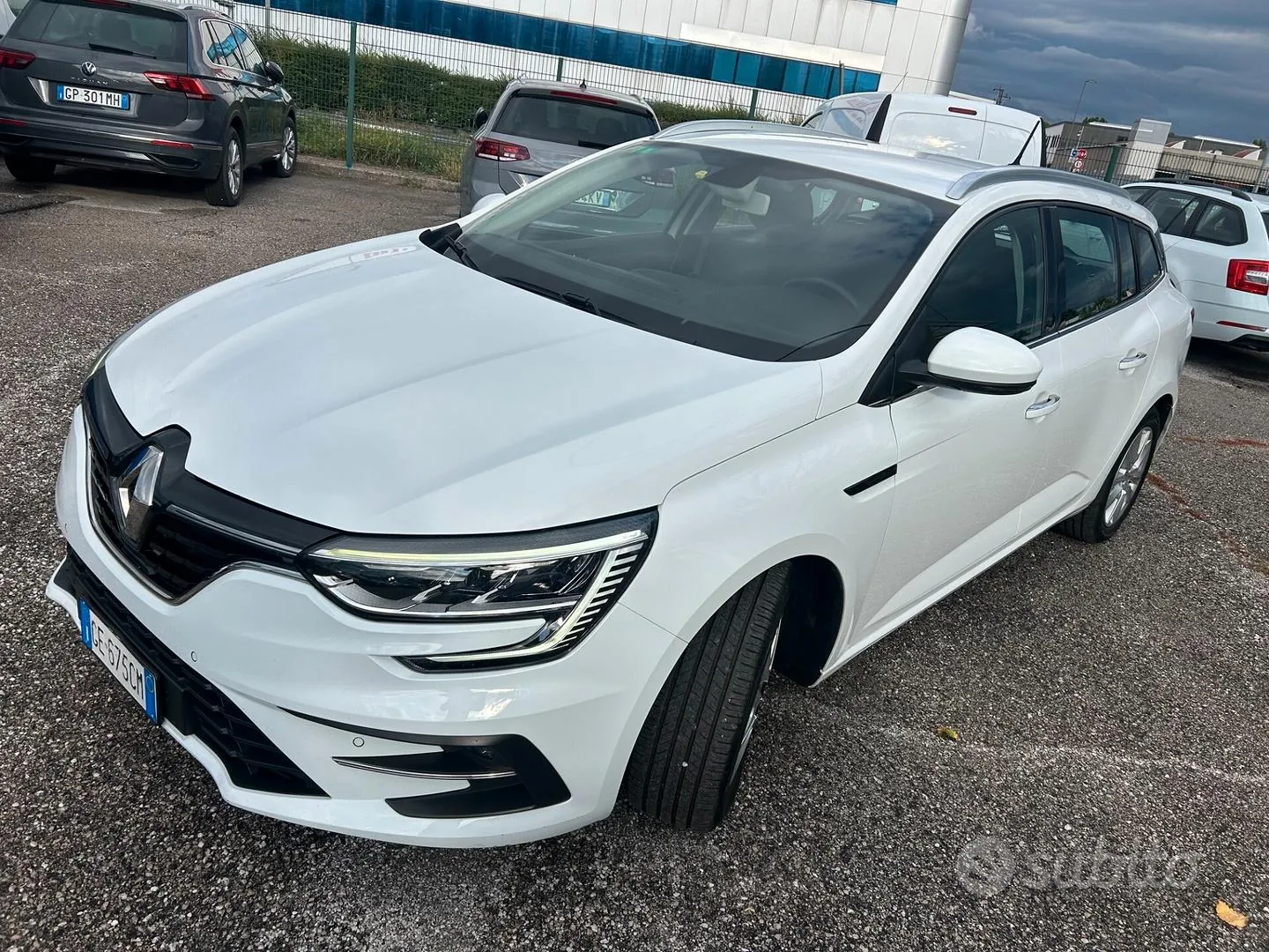 Renault Megane 2021 photo 2