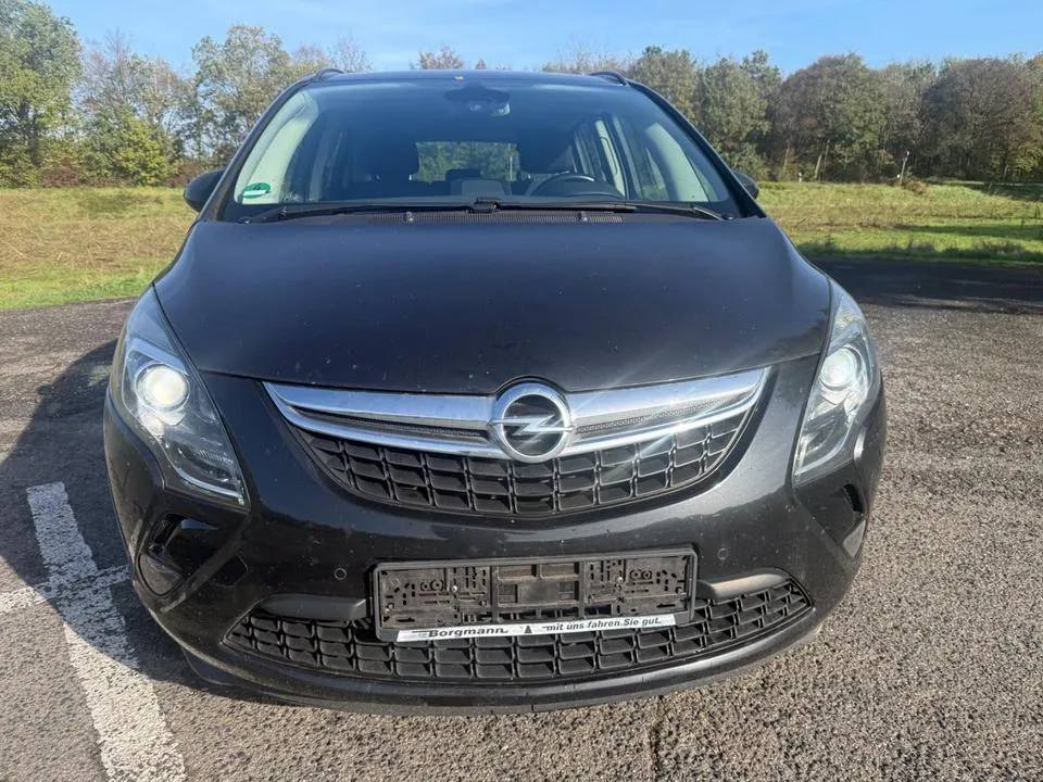 Opel Zafira Tourer