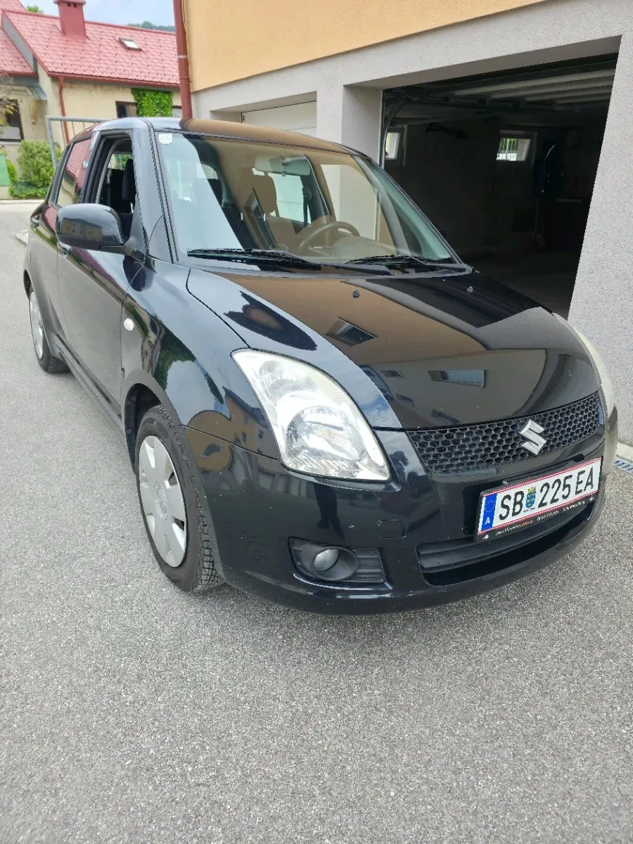 Suzuki Swift 2006 photo 2
