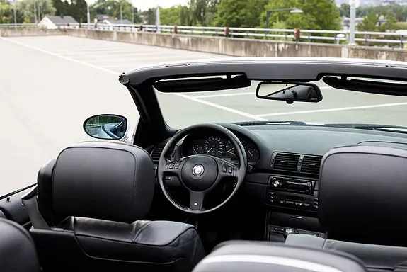 BMW 325Ci 2002 photo 4