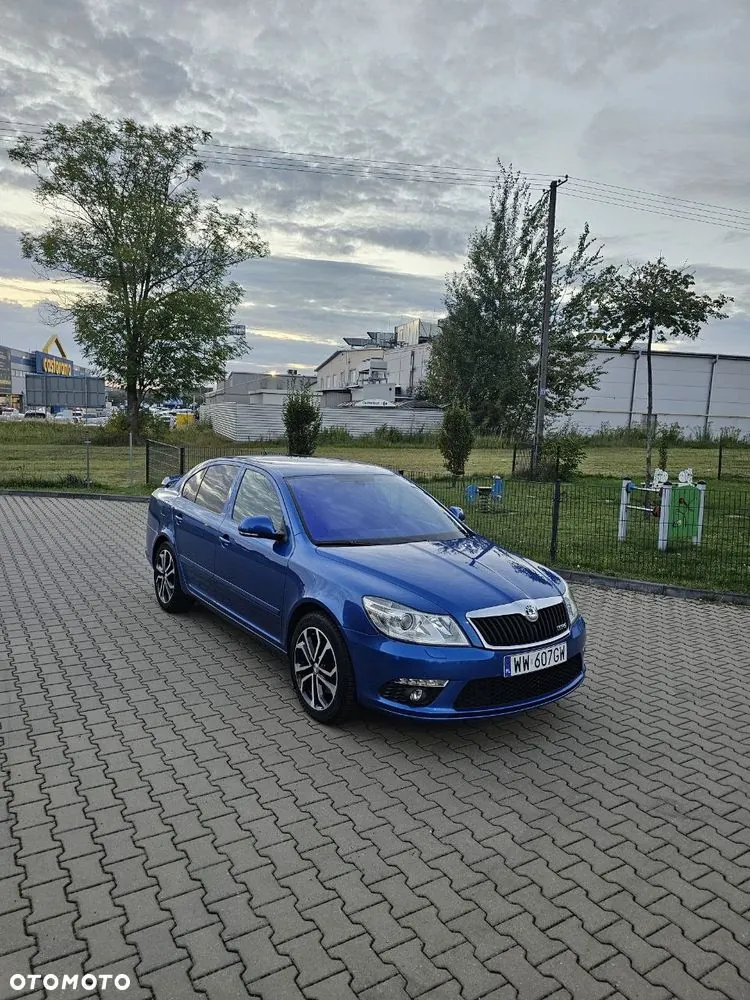 Skoda Octavia 2009 photo 4