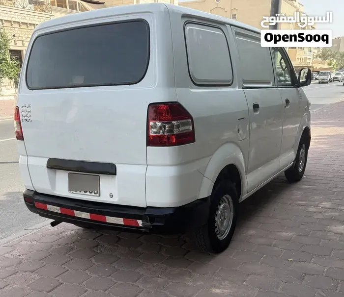 Suzuki Apv 2011 photo 2