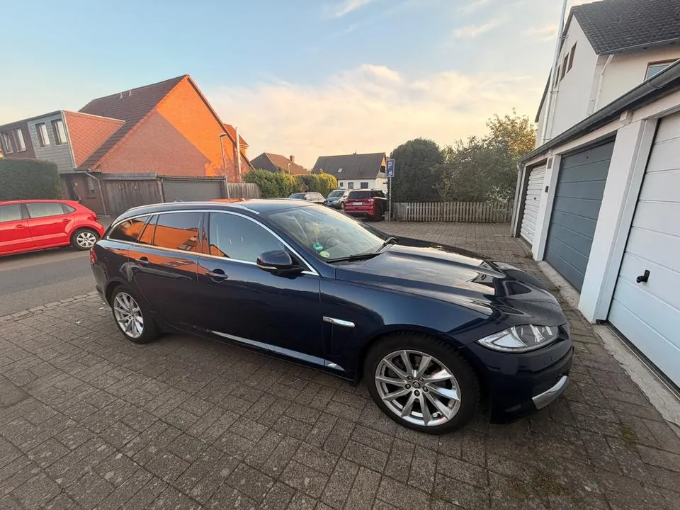 Jaguar Xf