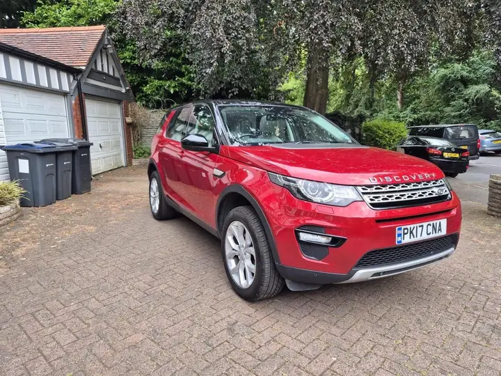 Land Rover Discovery Sport 2017 photo 4