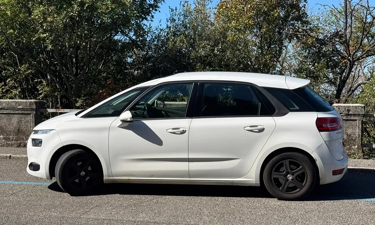 Citroen C4 Picasso 2016 photo 3