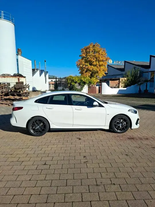 BMW 220D