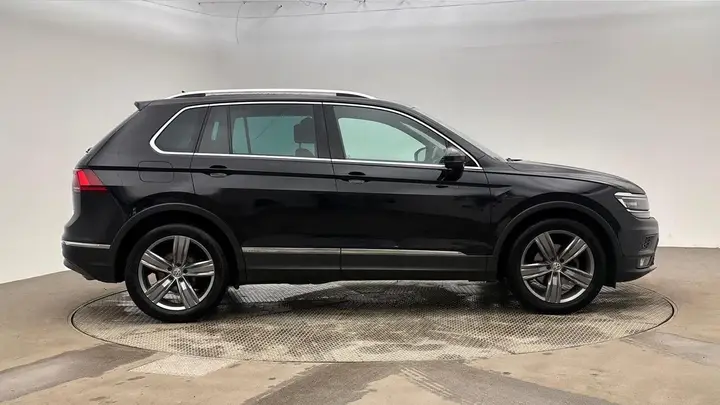 Volkswagen Tiguan 2019 photo 3