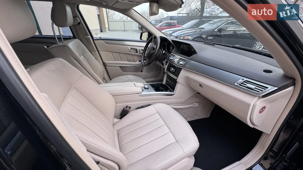 Mercedes-Benz E-Class 2014 photo 4
