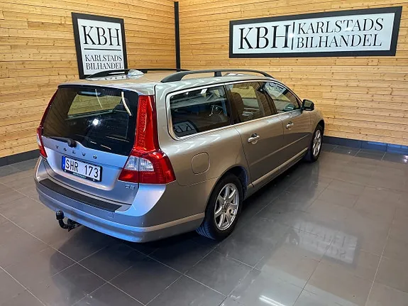 Volvo V70 2011 photo 5