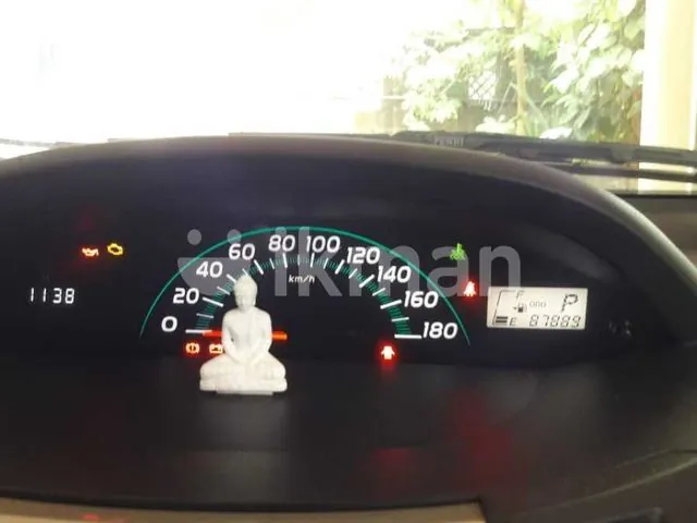 Toyota Vitz 2007 photo 2