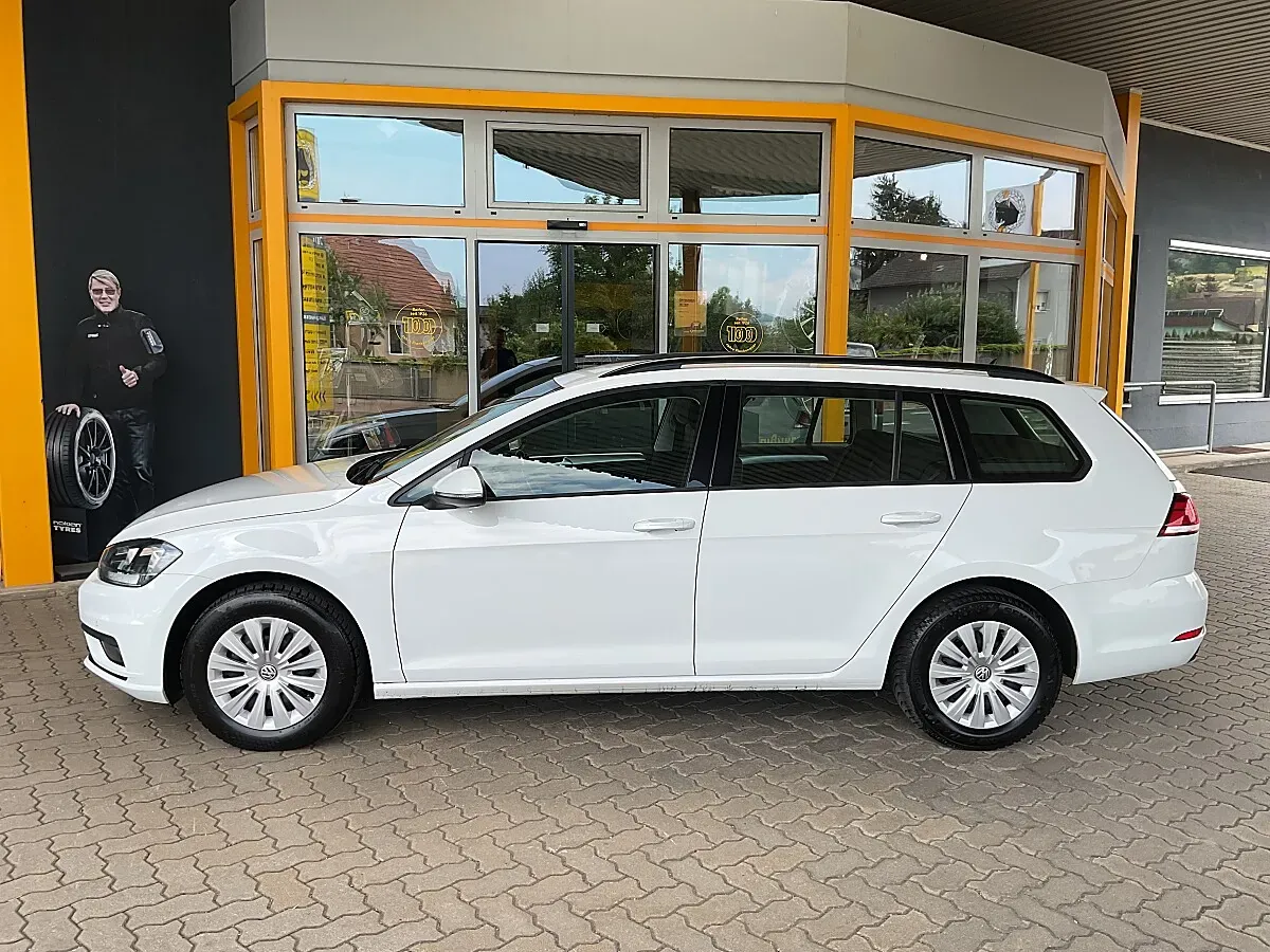 Volkswagen Golf 2020 photo 2
