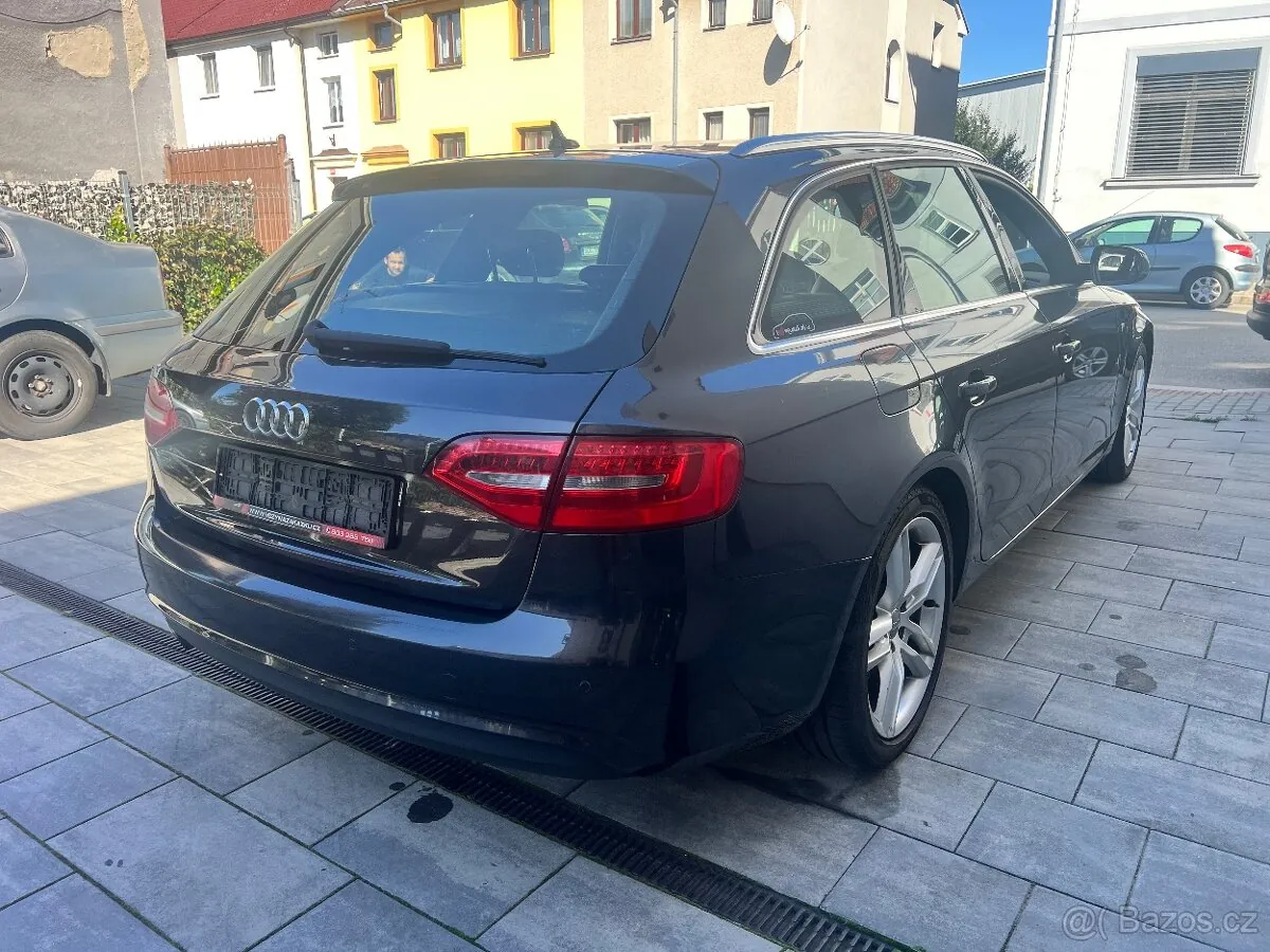 Audi A4 2013 photo 5