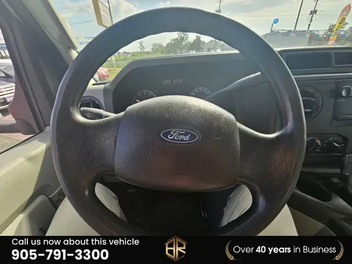 Ford E-450 2019 photo 5