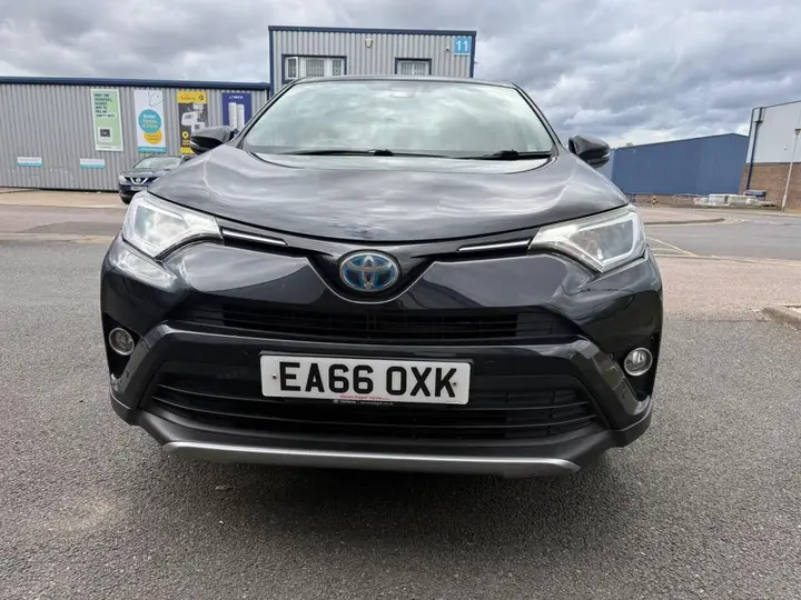 Toyota Rav4 2017 photo 3