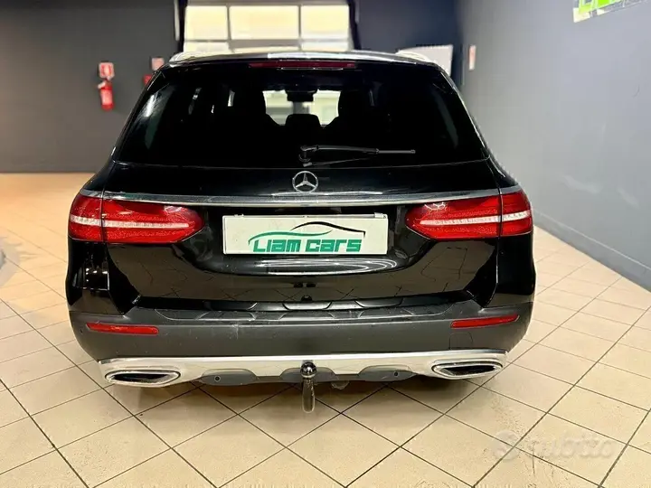 Mercedes-Benz E-Class 2018 photo 5