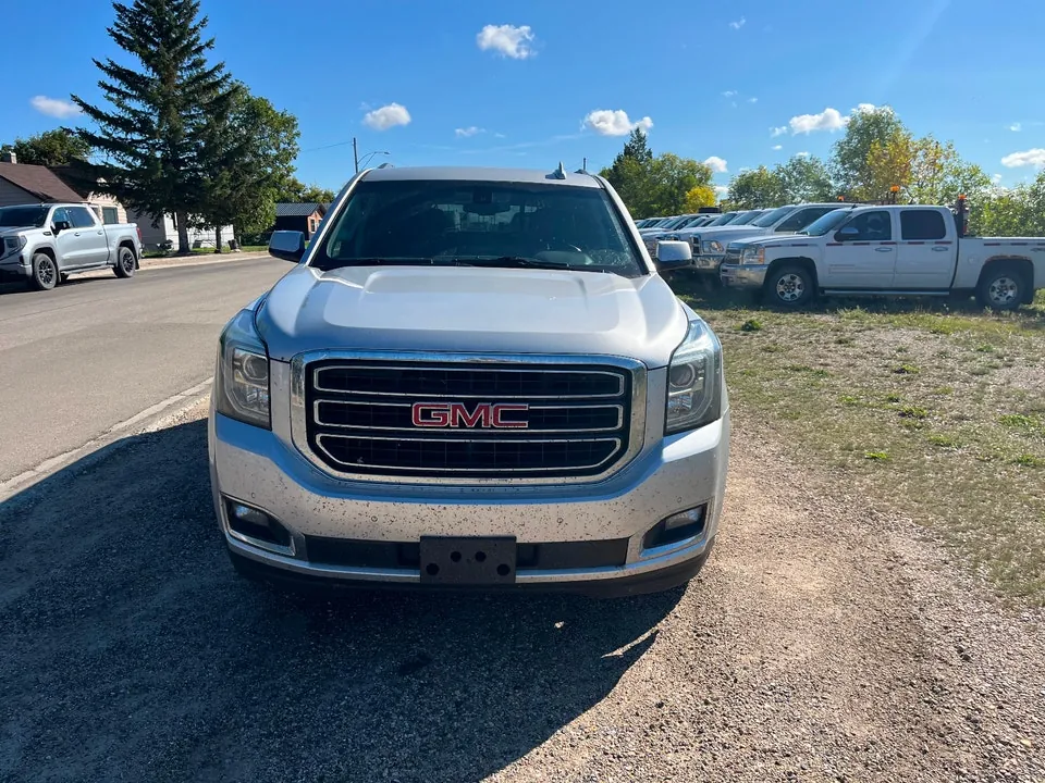 GMC Yukon 2019 photo 3