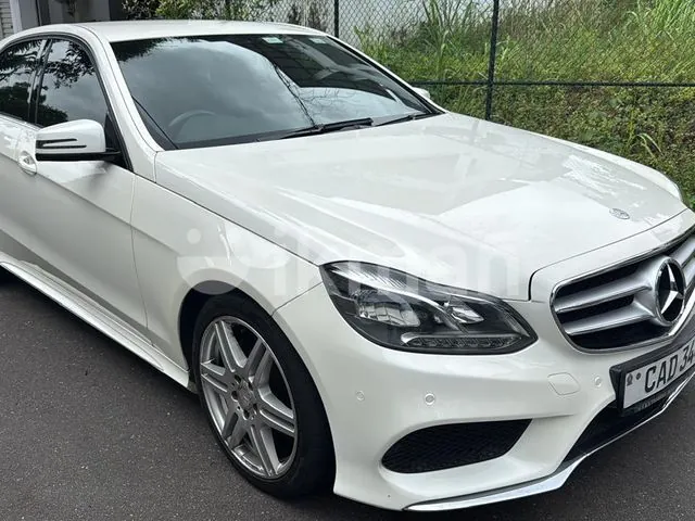 Mercedes-Benz E300
