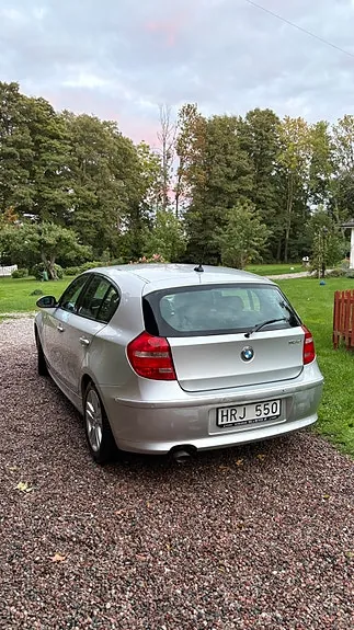 BMW 118D 2009 photo 3