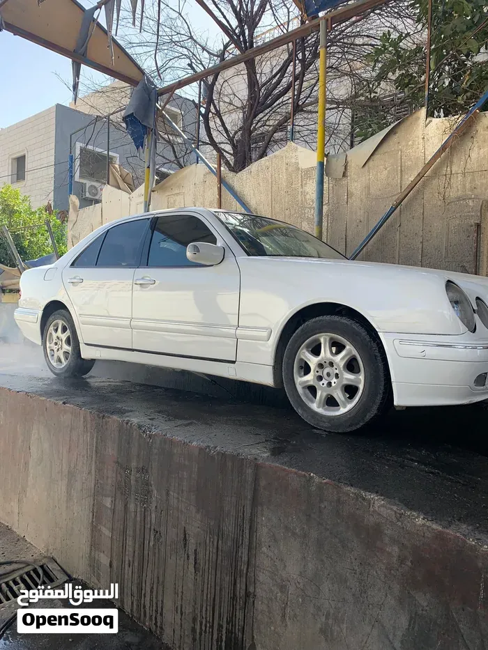 Mercedes-Benz E-Class 1999 photo 2