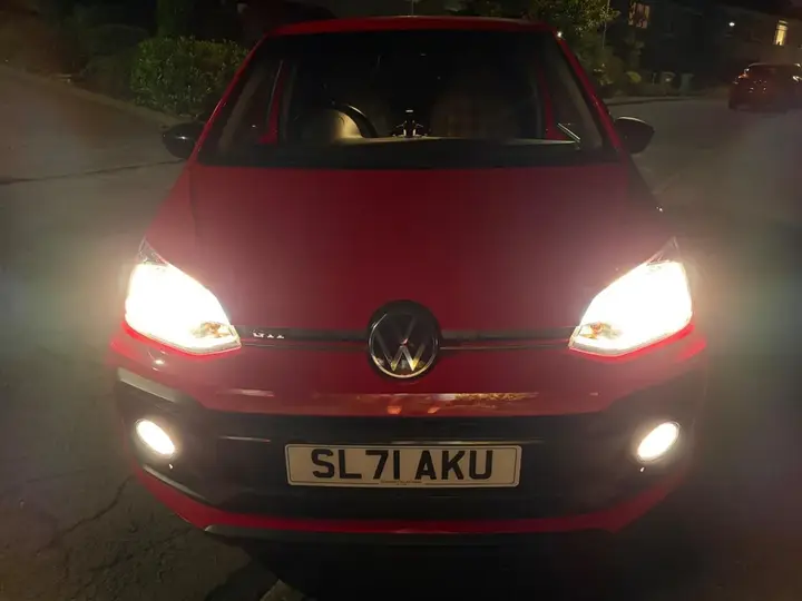 Volkswagen Up 2021 photo 3