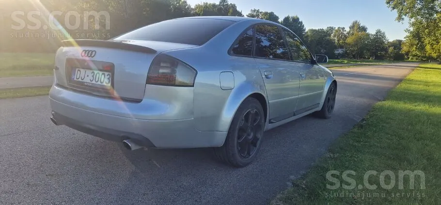 Audi S6 2001 photo 4