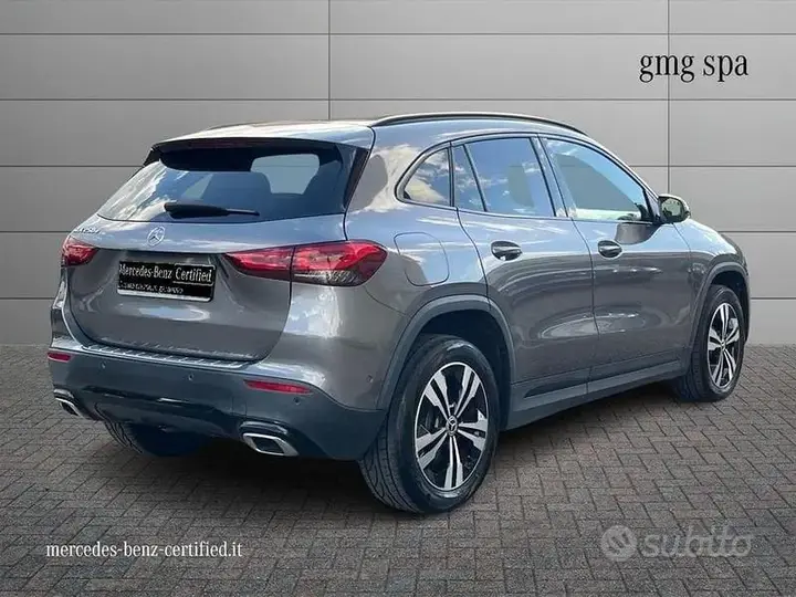 Mercedes-Benz Gla 2022 photo 2